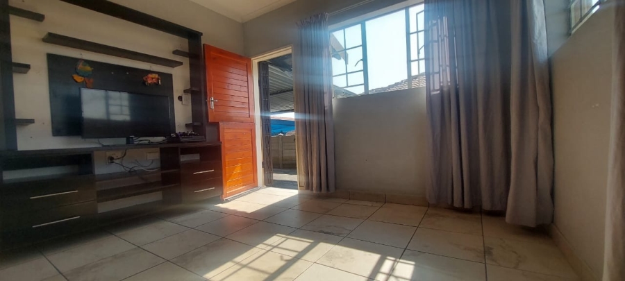 3 Bedroom Property for Sale in Waterkloof East North West